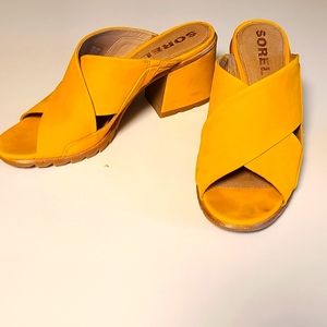 Sorel 10.5 mules mustard sandals shoes